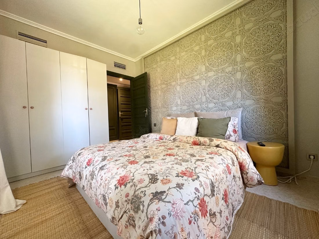 À LOUER – Spacieux appartement en plein Hivernage