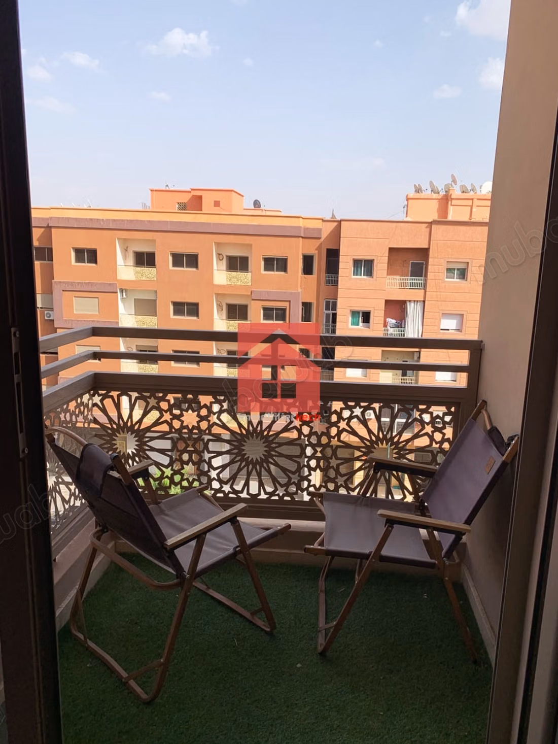 Chic appartement avec jolie balcon