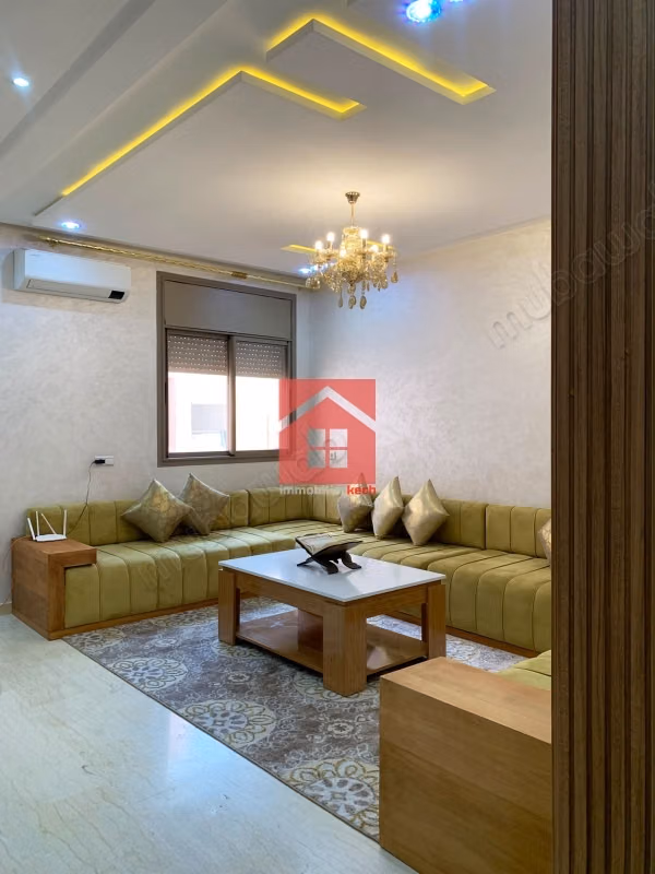 Chic appartement avec jolie balcon