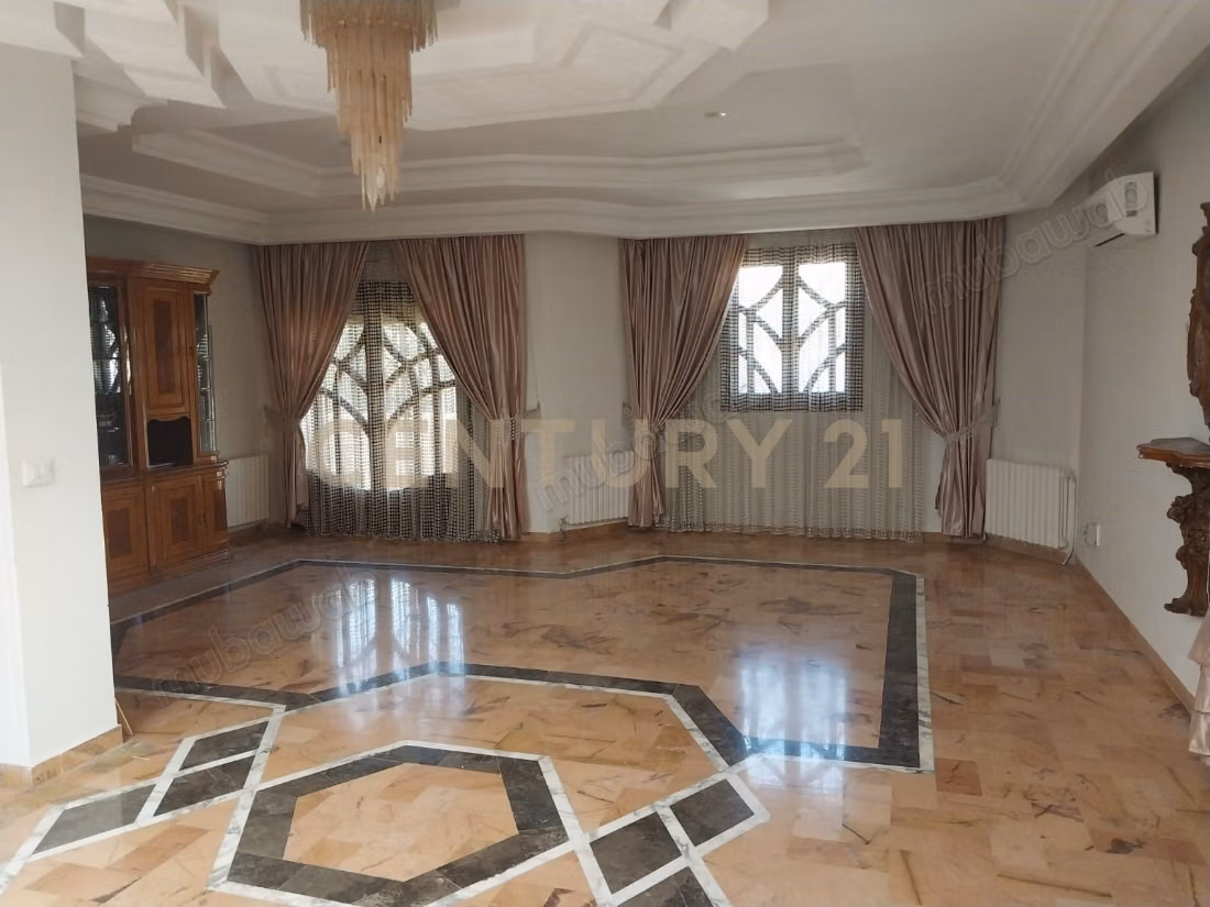 À vendre villa 2S5 El Menzah 6