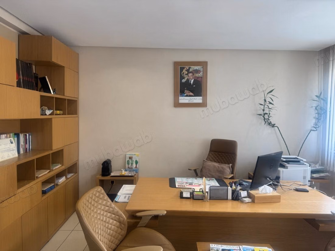 Beautiful apartment for sale in Sidi Maarouf. 2 comfortable rooms. Well furnished