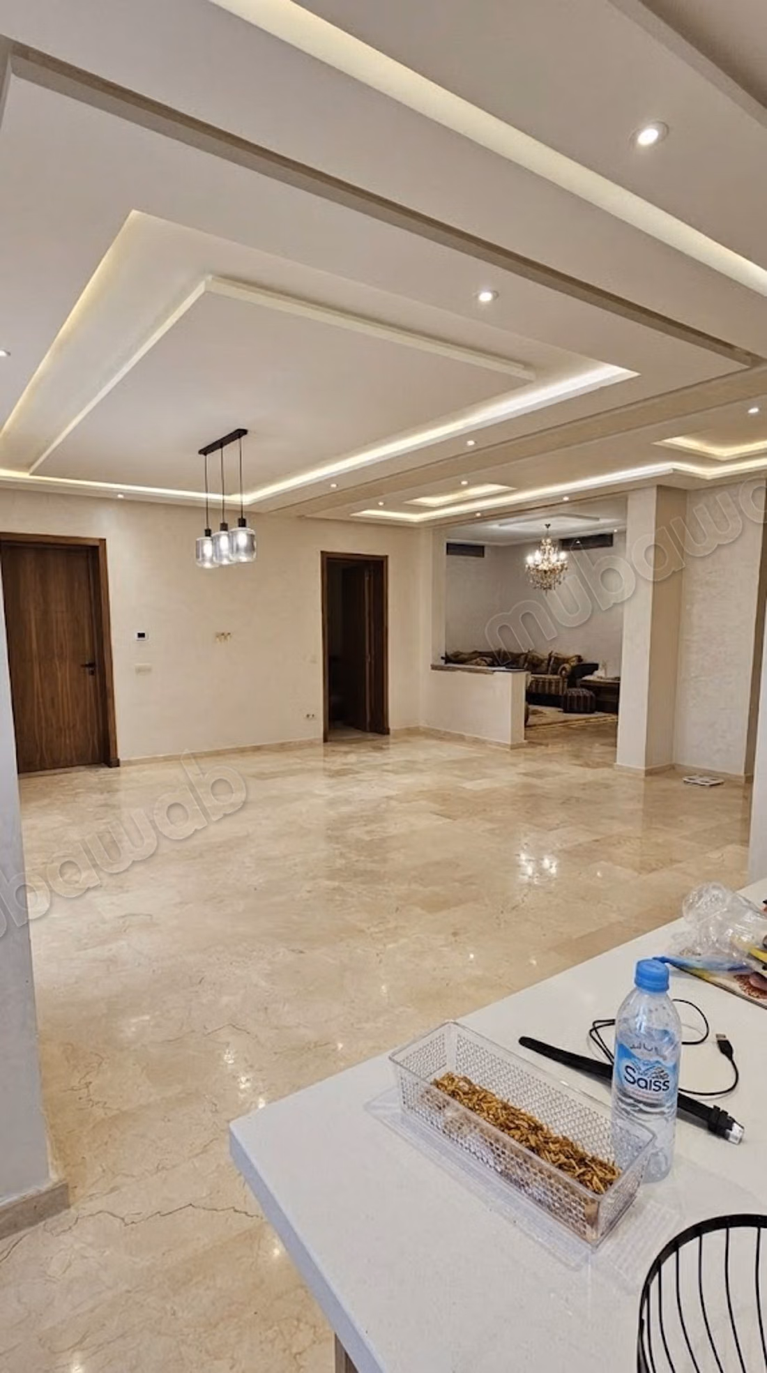 Grande villa avec piscine et hammam 
noria golf 
LLD vide