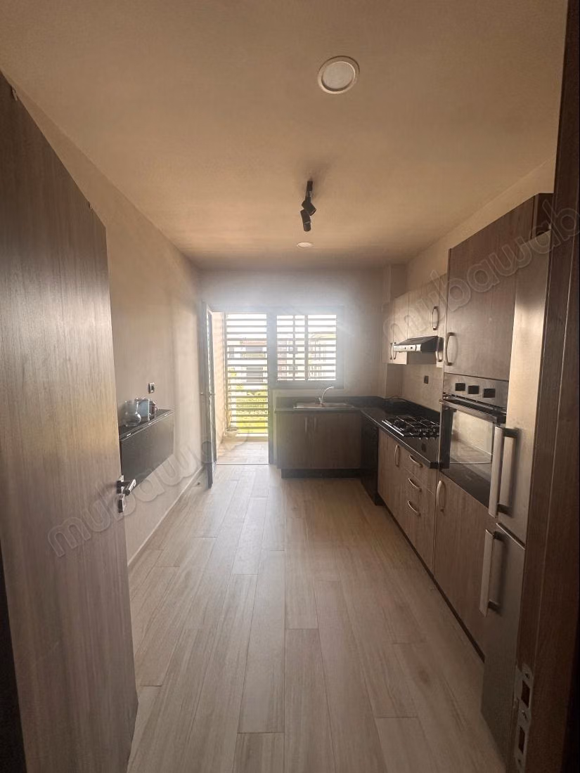 Tres bel appartement à vendre sur Dar Bouazza