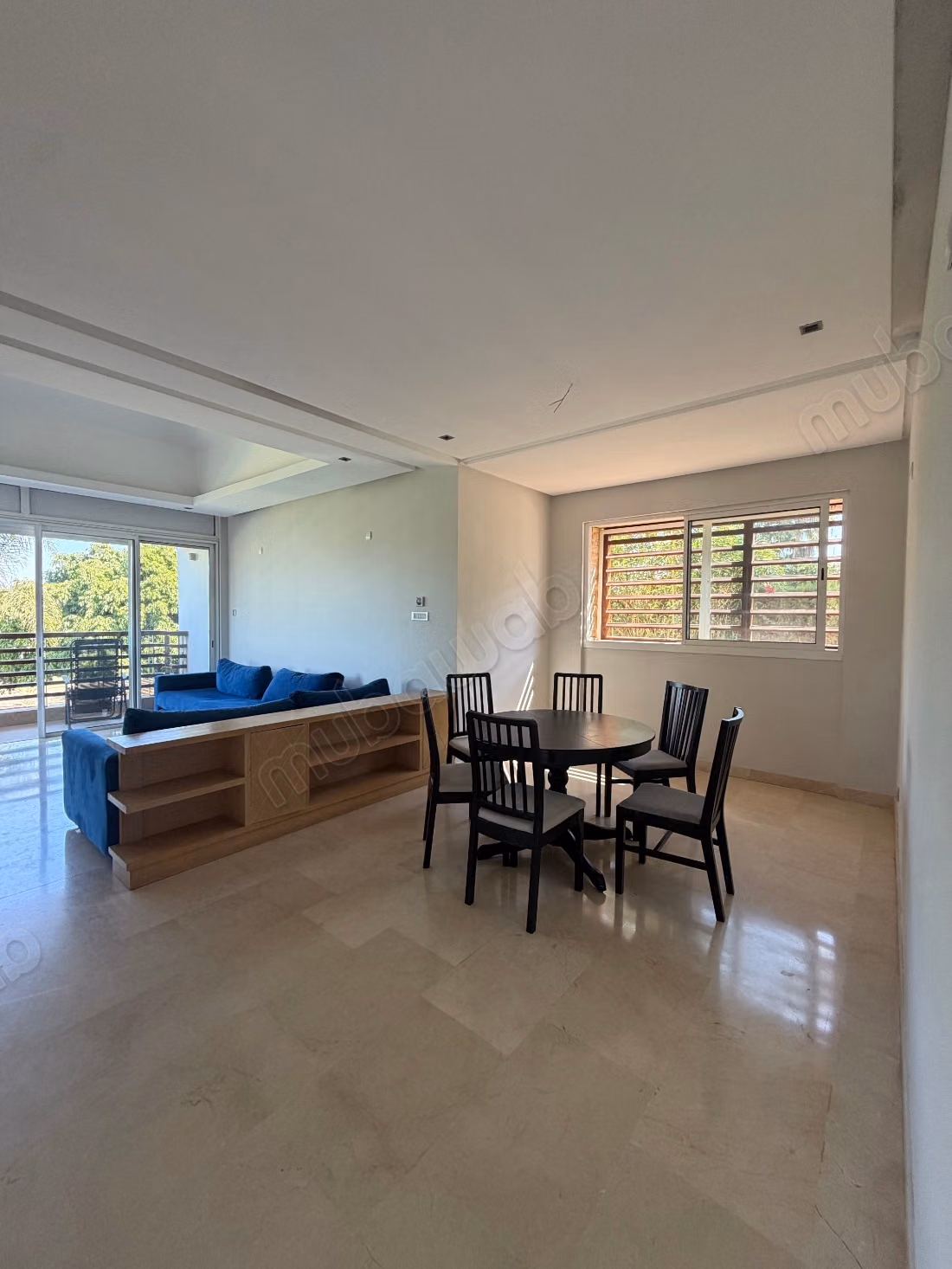 Luxury villa for rent in Ville Verte. 4 beautiful rooms. Satellite dish system and secured residence