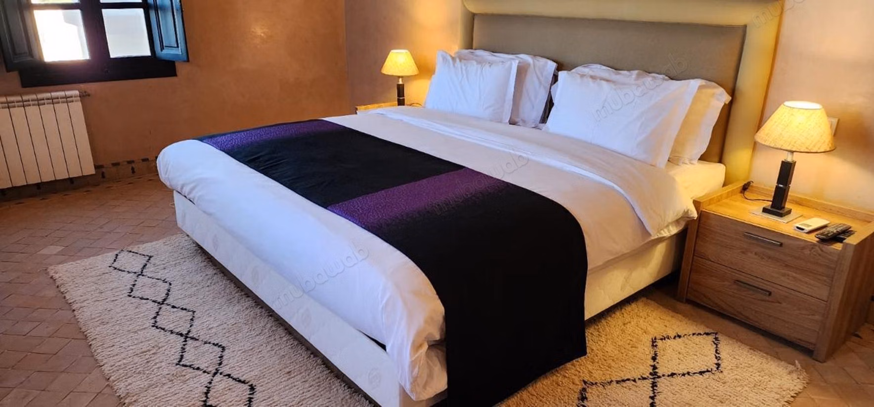 High-end house for sale on Fez Road. 4 large rooms. Well furnished