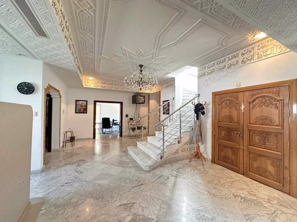 A louer villa moderne usg bureau à Mutuelle ville
