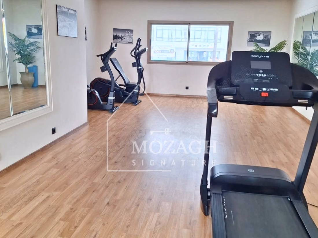 Bel appartement moderne au cœur du Bd Taddart