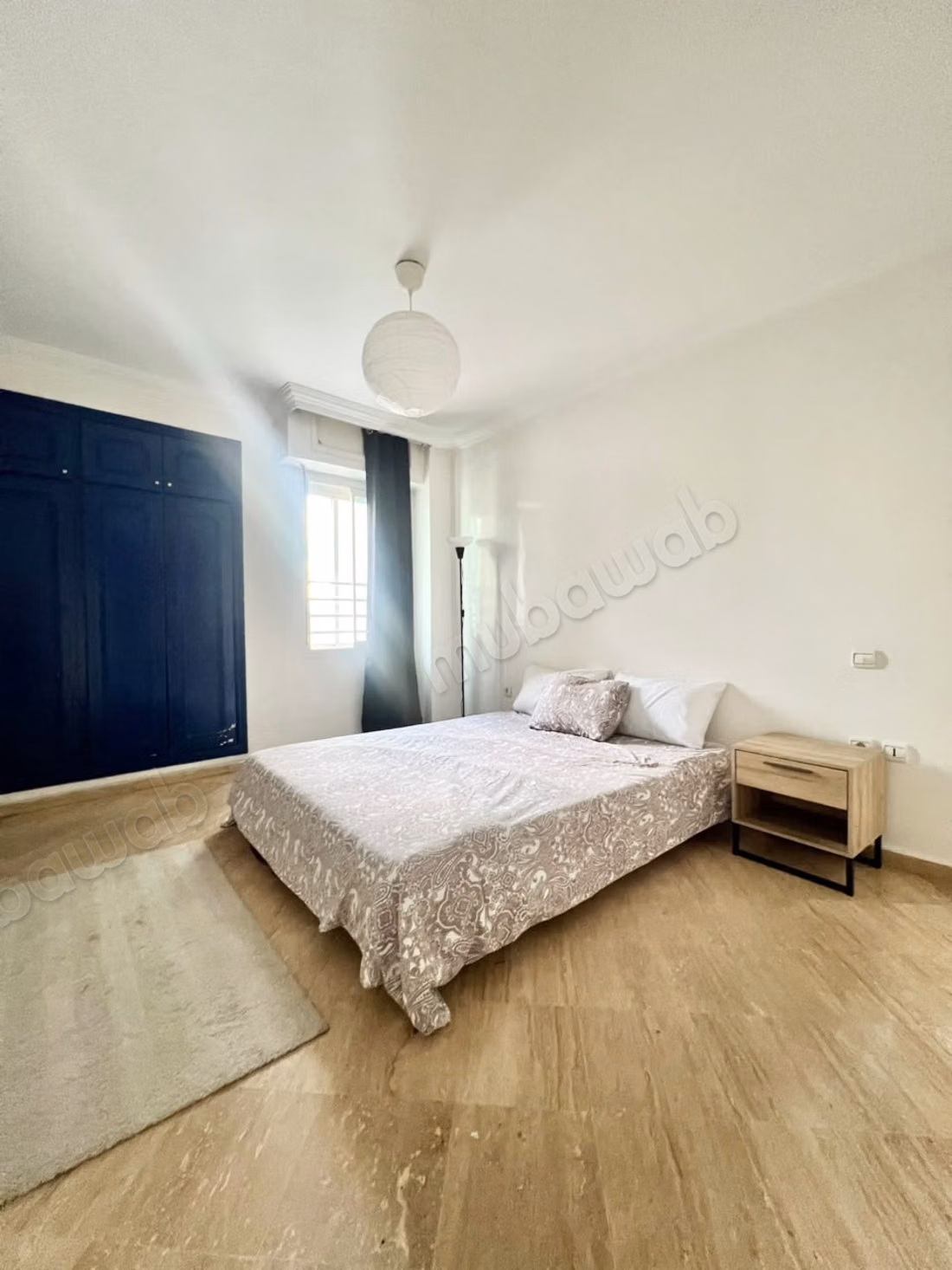 Apartamento semi-amueblado en alquiler - Palmier,