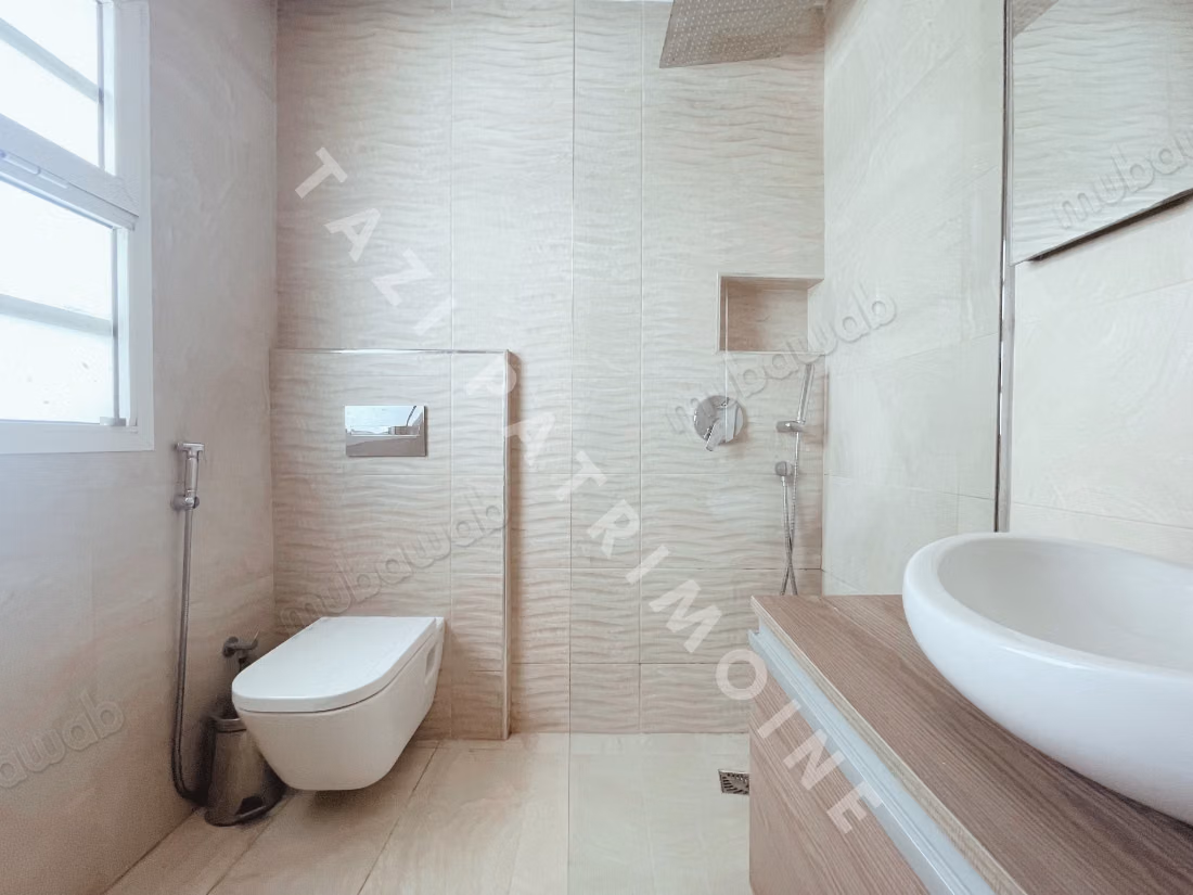 3 Bedrooms with Elevated View and Large Terrace