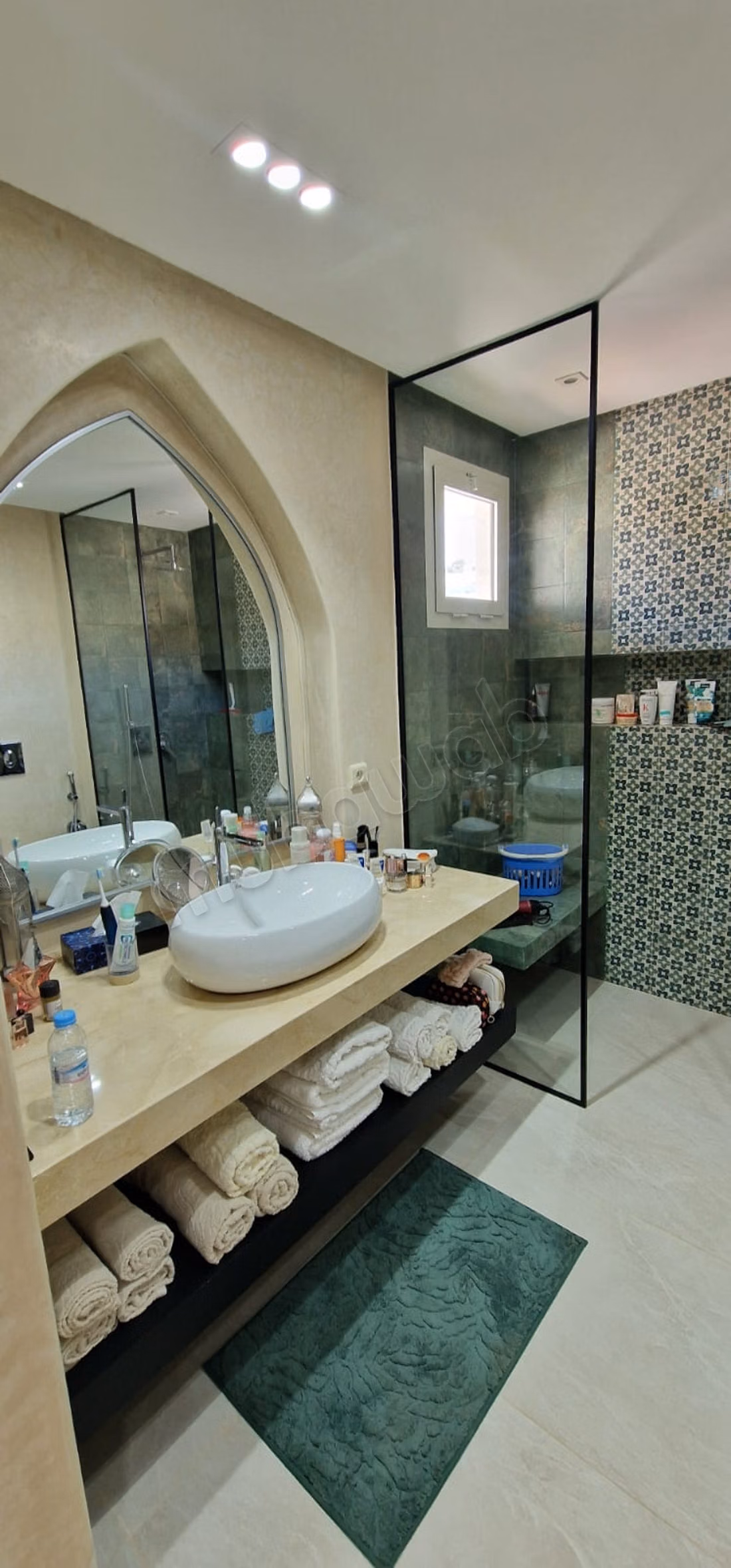 Don't miss this offer: apartment for sale at the marina