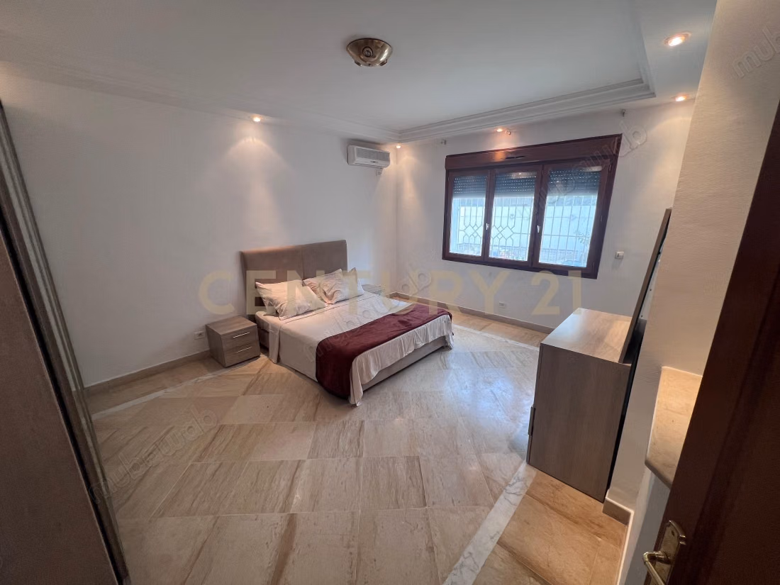 Rdc de villa S2 meublé