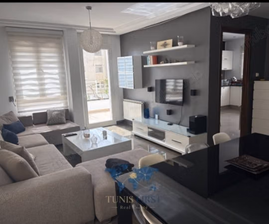 A Louer Appartement en Duplex à Ain Zaghouan Nord