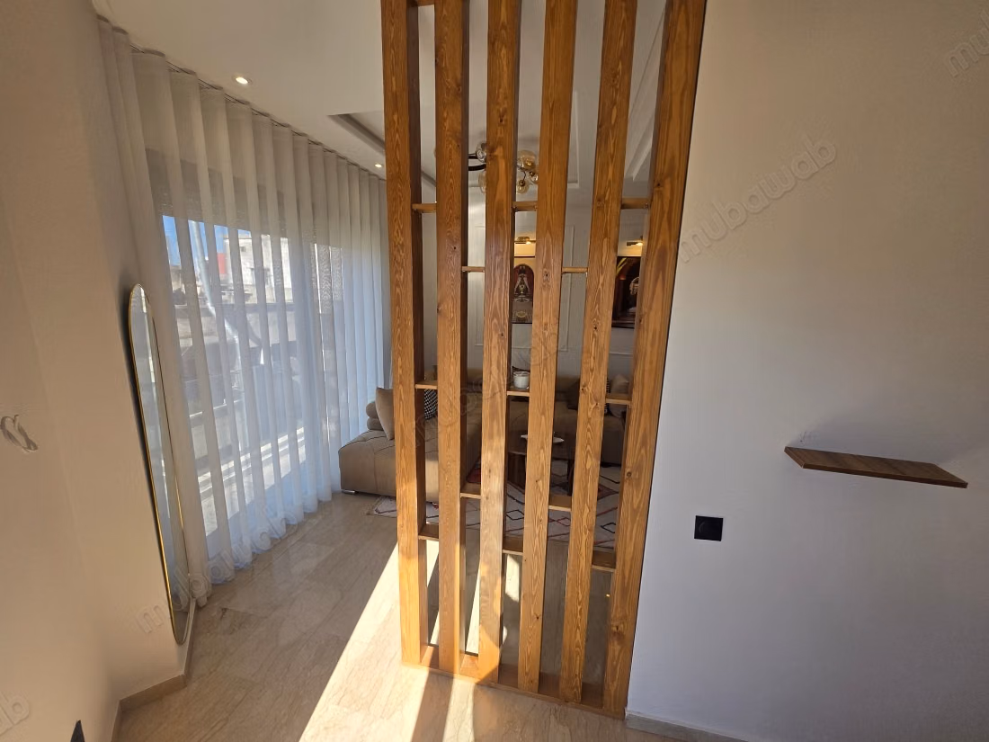 Prachtig appartement te huur in Gauthier. 2 kamers. Goed gemeubileerd