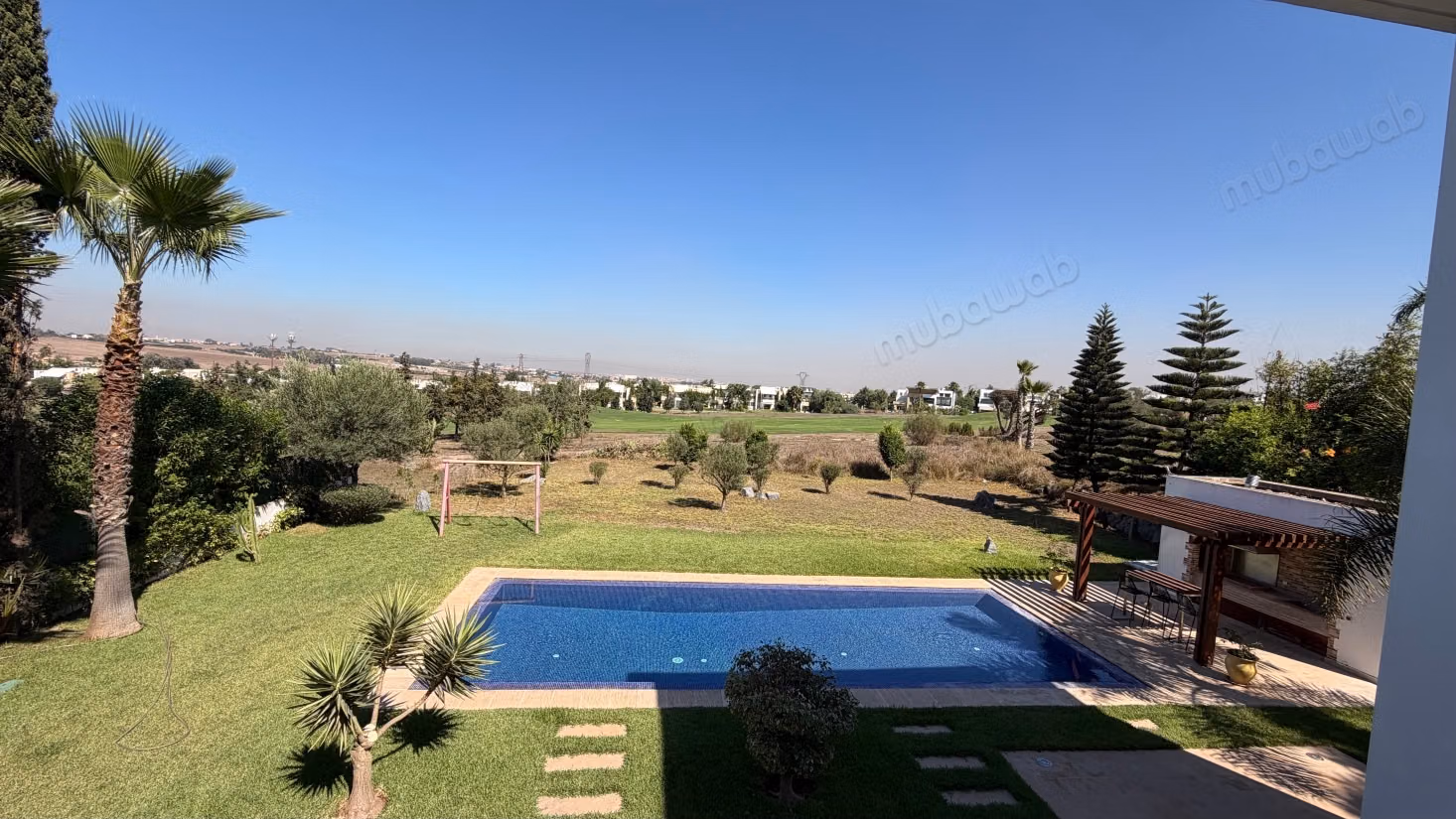 Villa d’exception à louer – front golf, ville verte bouskoura