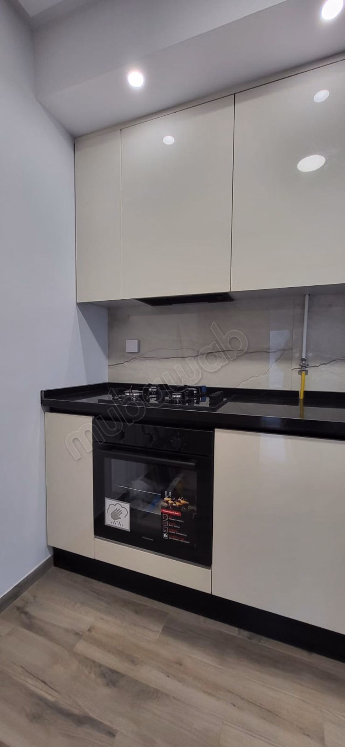 S1 avec grande terrasse de 58 m² – ariana soghra