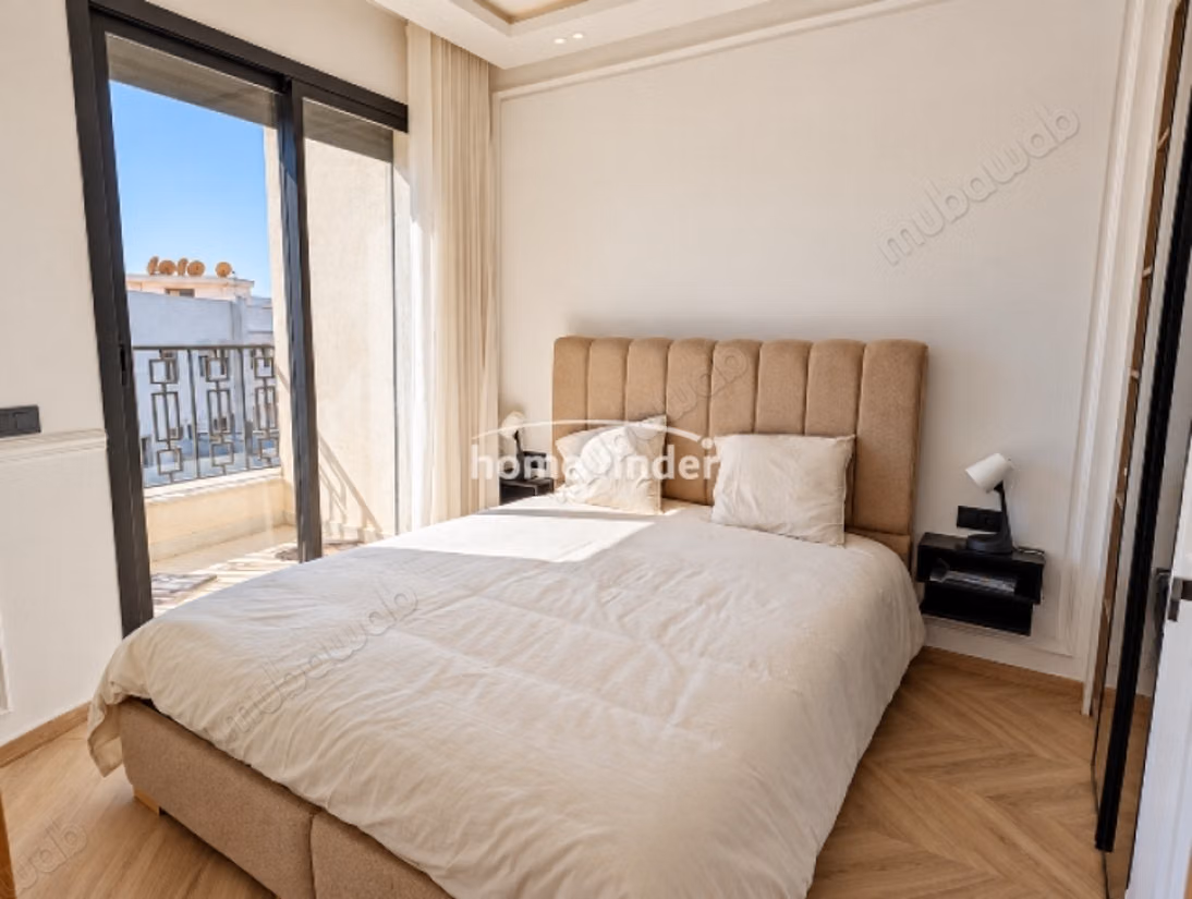 Studio neuf à louer sur Les Princesses 
63 m²