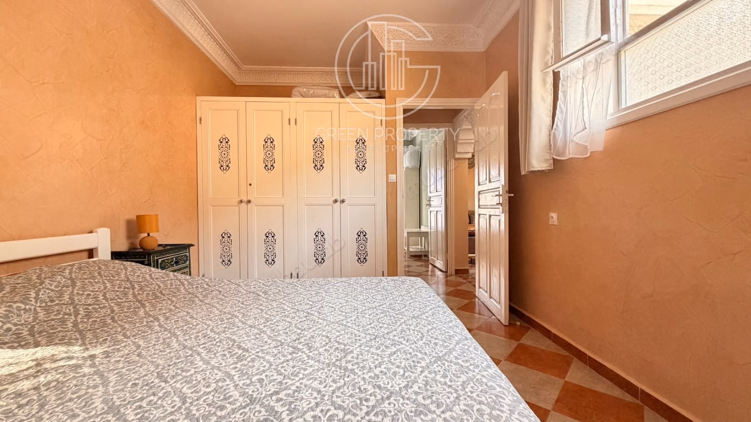 Bel appartement meublé avec double terrasse