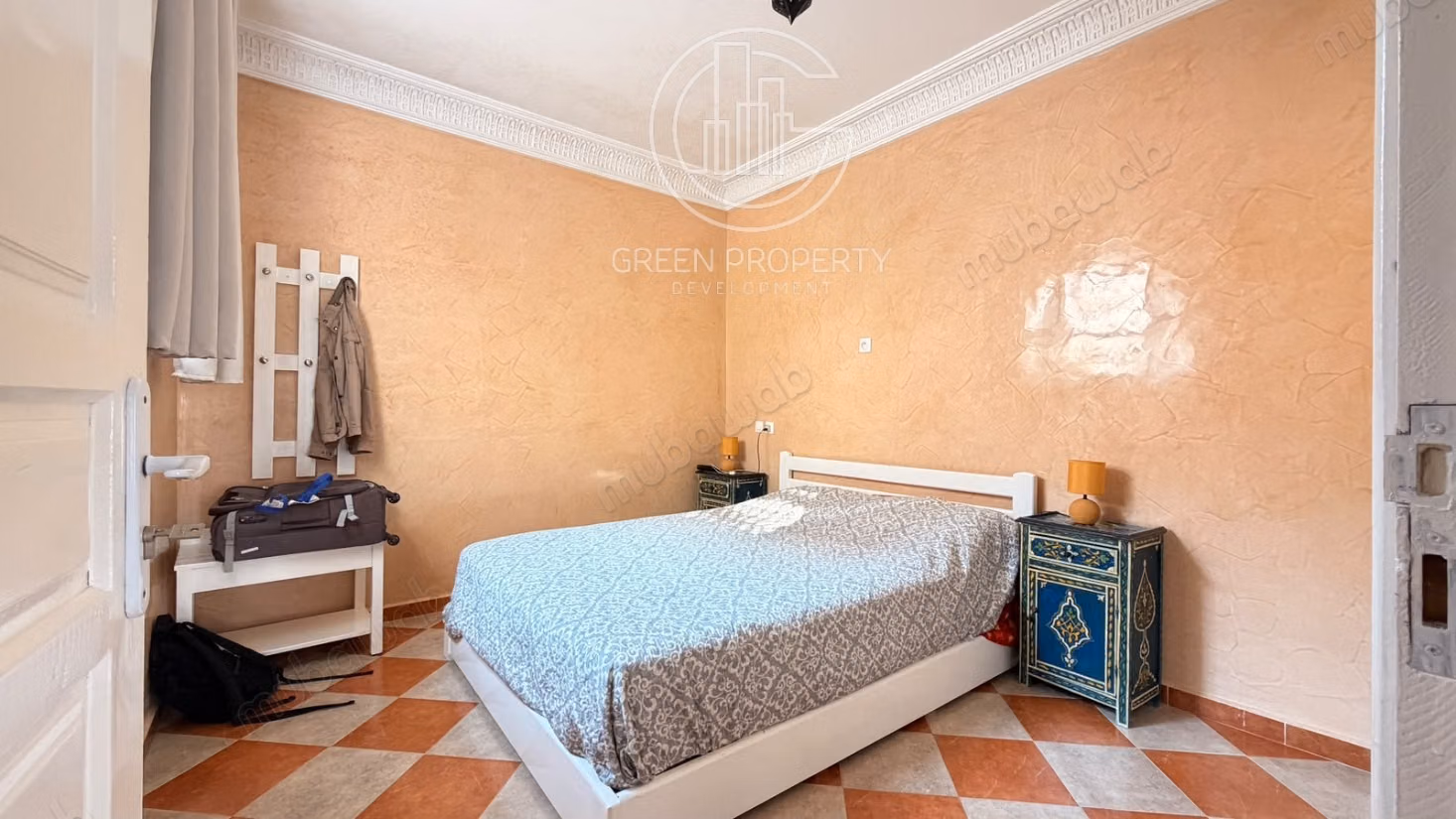 Bel appartement meublé avec double terrasse