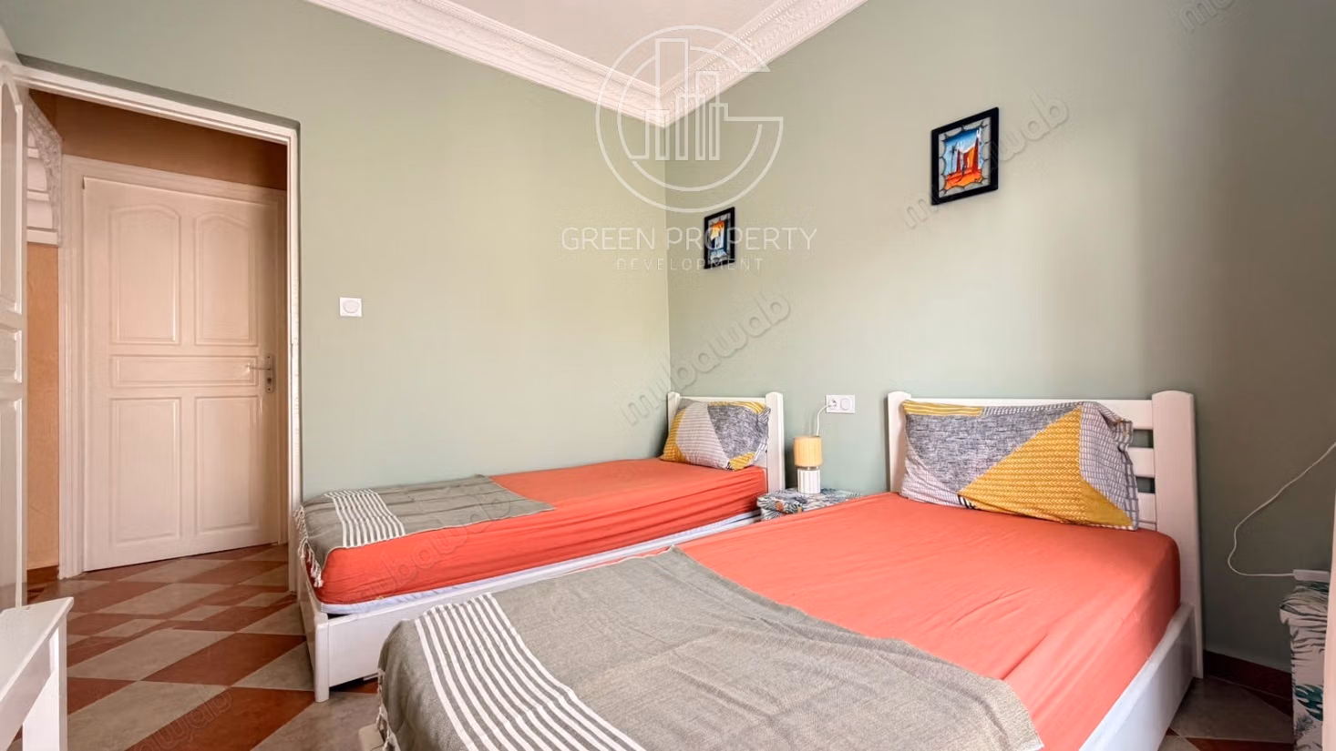 Bel appartement meublé avec double terrasse