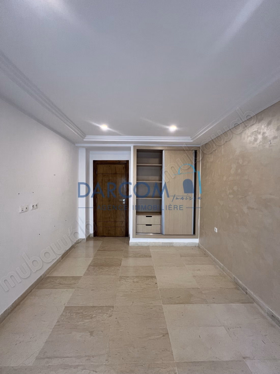 S1 de 84 m² à cité Ennasr 2