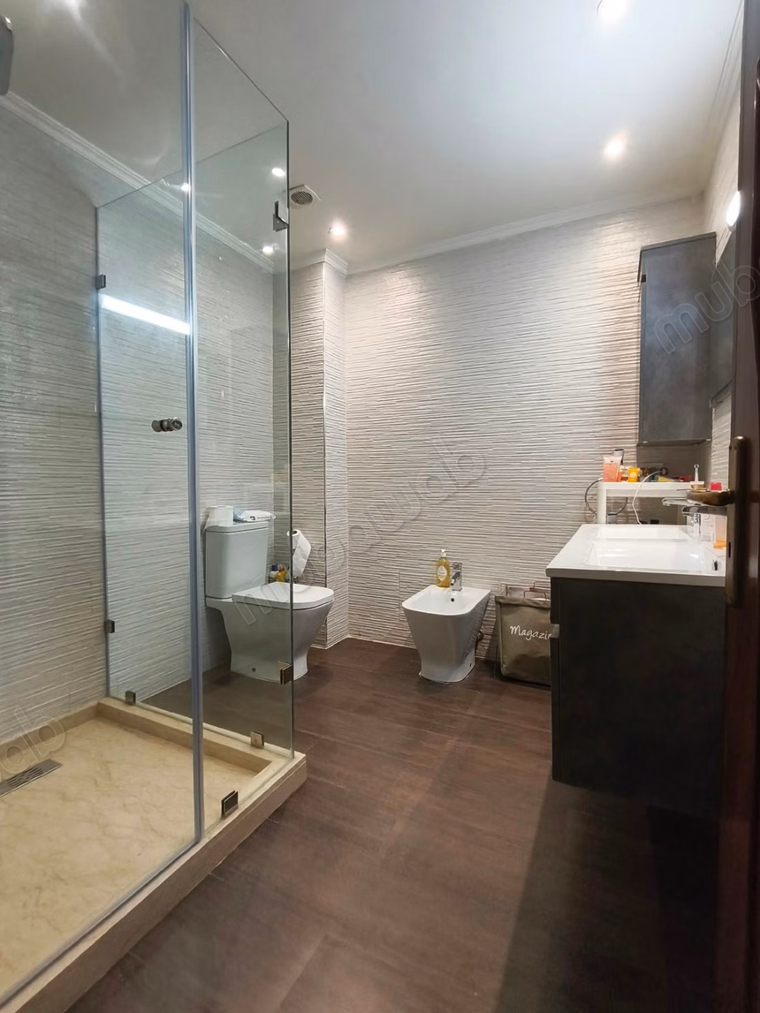 Beautiful furnished apartment for rent in Racine