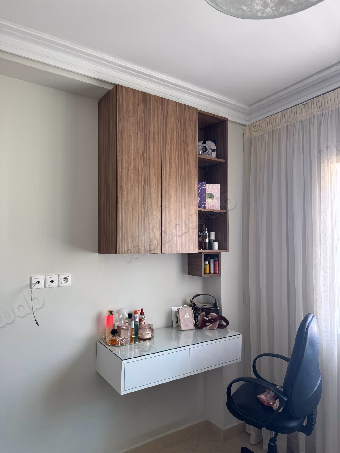 Bonito apartamento en venta en Administrativo. 3 hermosas habitaciones. Amueblado