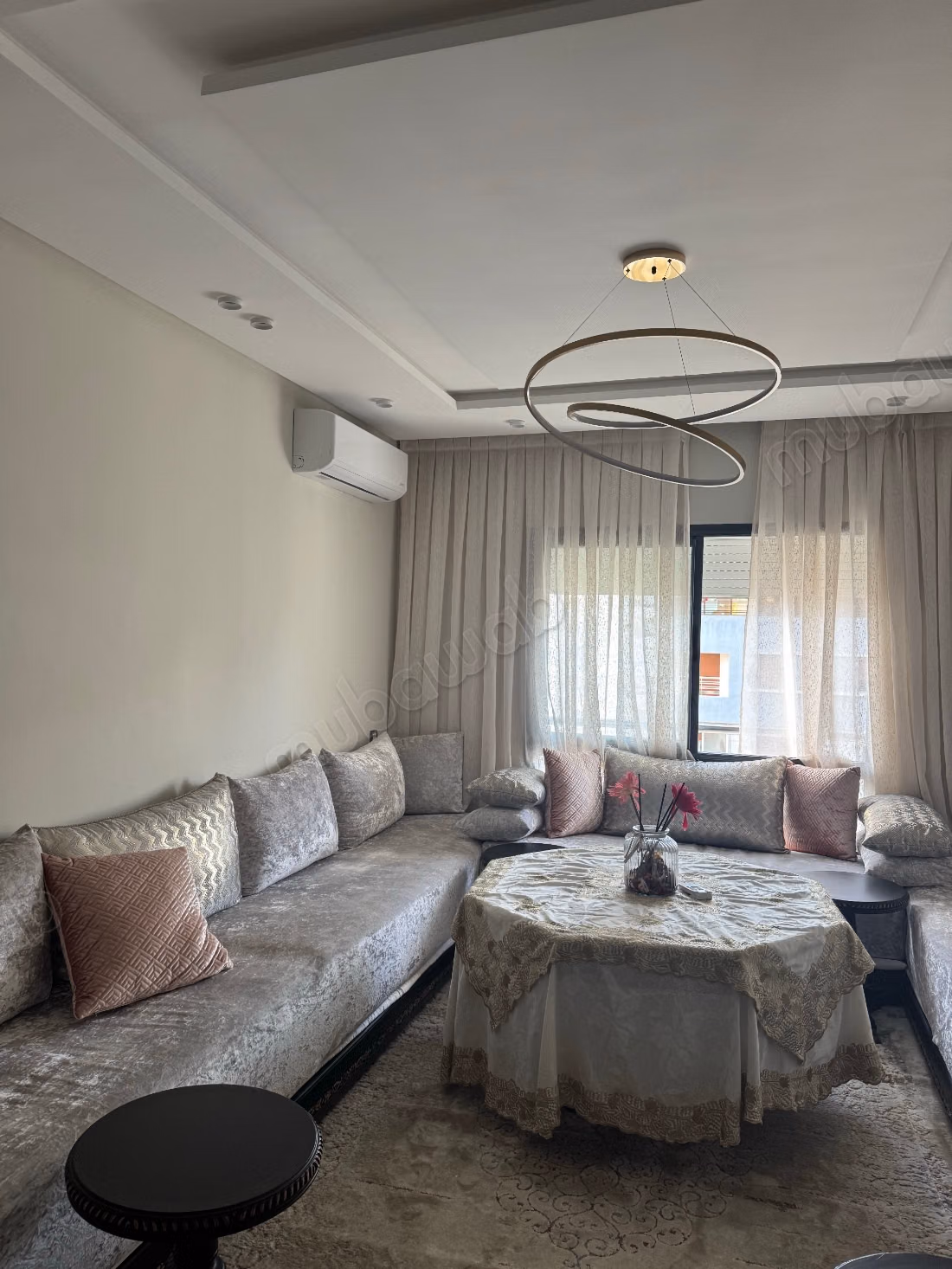 Bonito apartamento en venta en Administrativo. 3 hermosas habitaciones. Amueblado