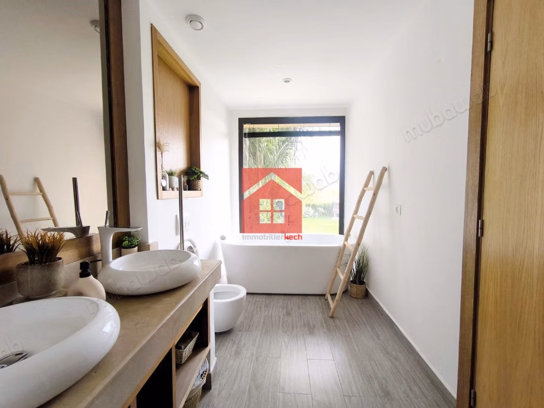 Chic et moderne villa avec Piscine Privée a Louer