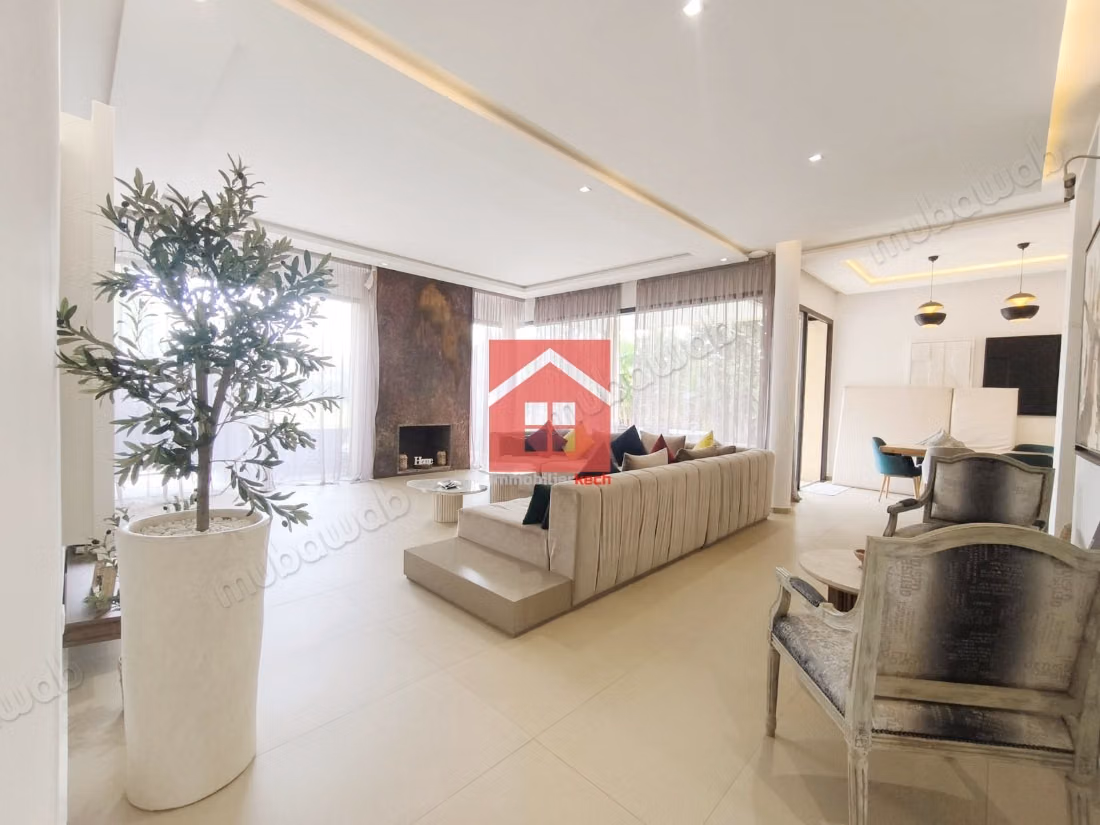 Chic et moderne villa avec Piscine Privée a Louer