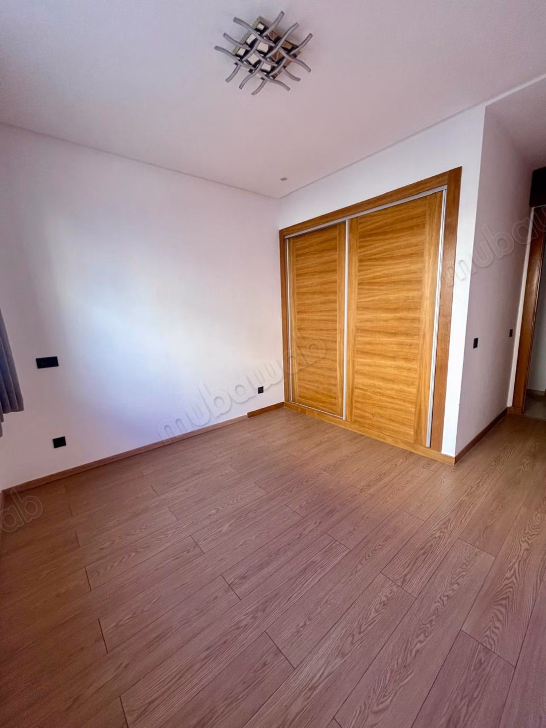 A louer bel appartement sur californie