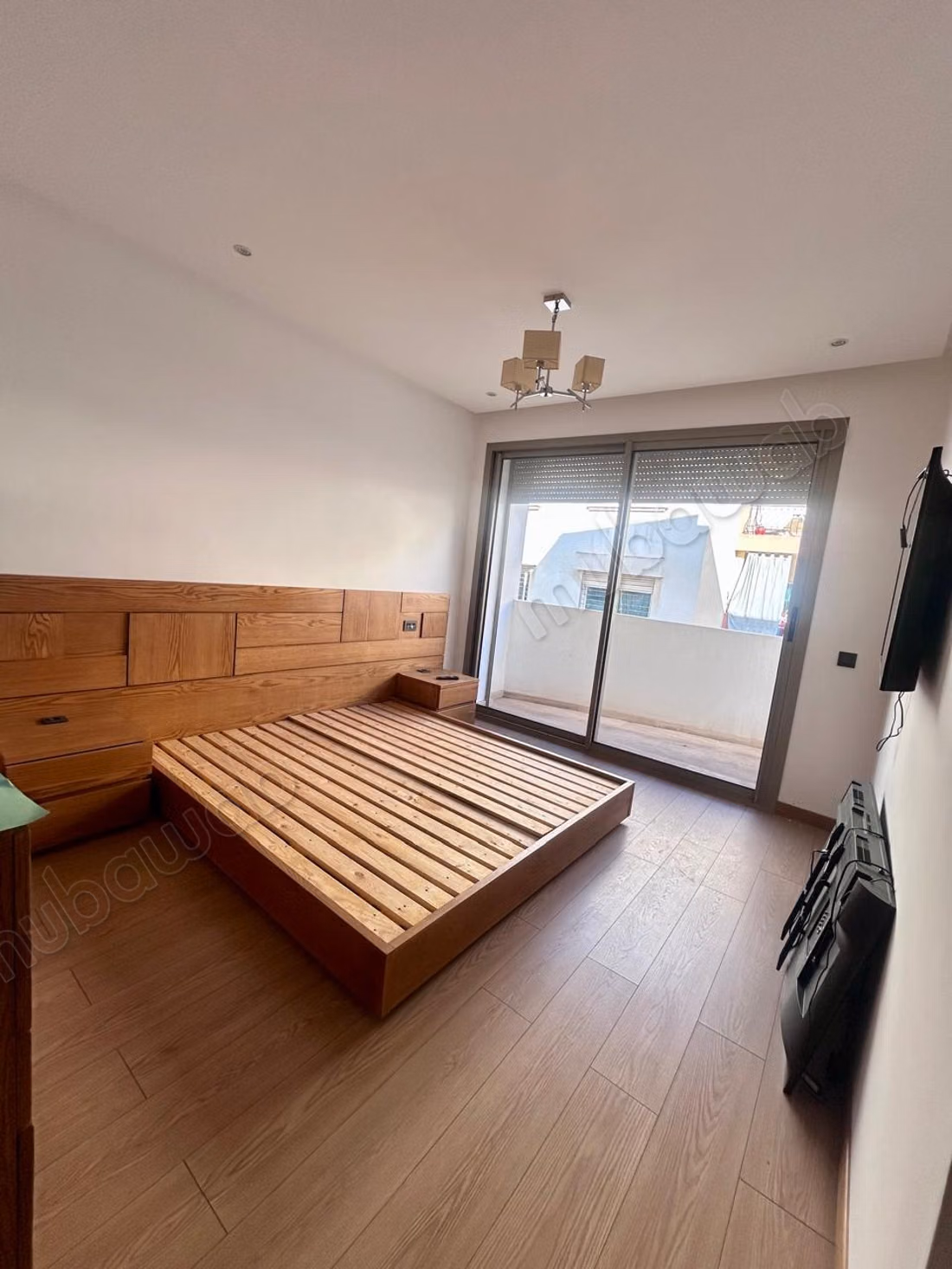 A louer bel appartement sur californie
