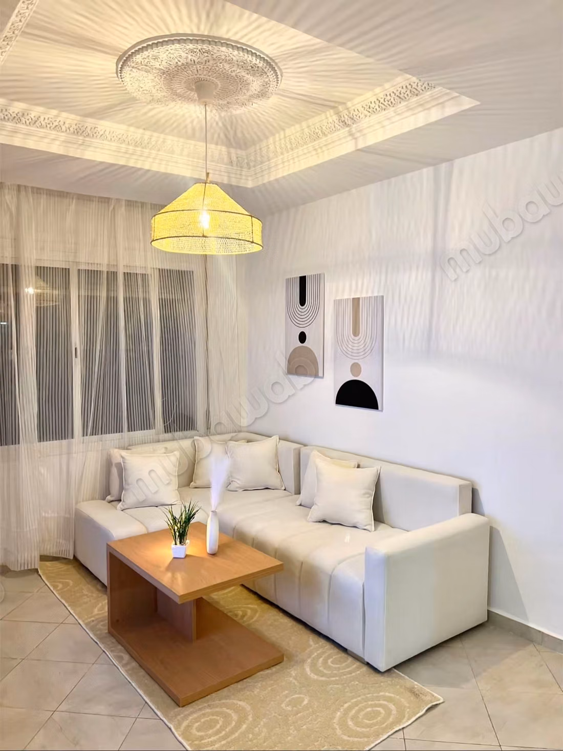 Bel appartement à vendre à Sharaf. Superficie totale de 44 m². Meublé