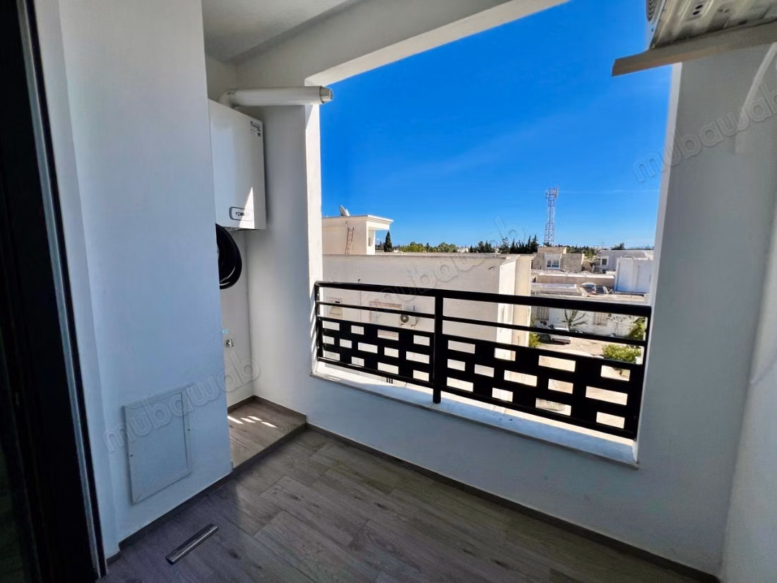 S1 Neuf à Louer Chotrana 1 La soukra 1200 dt