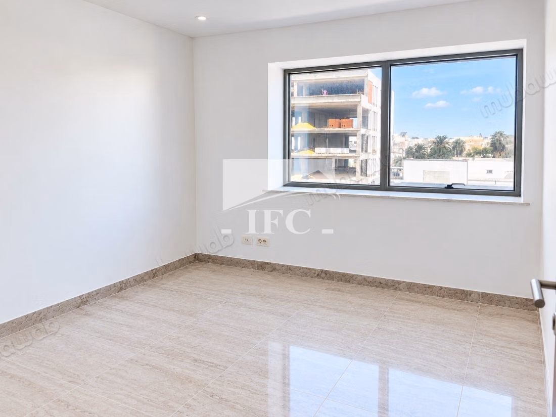 Office in 5 spaces 100m² Lake 3 - IFCL320