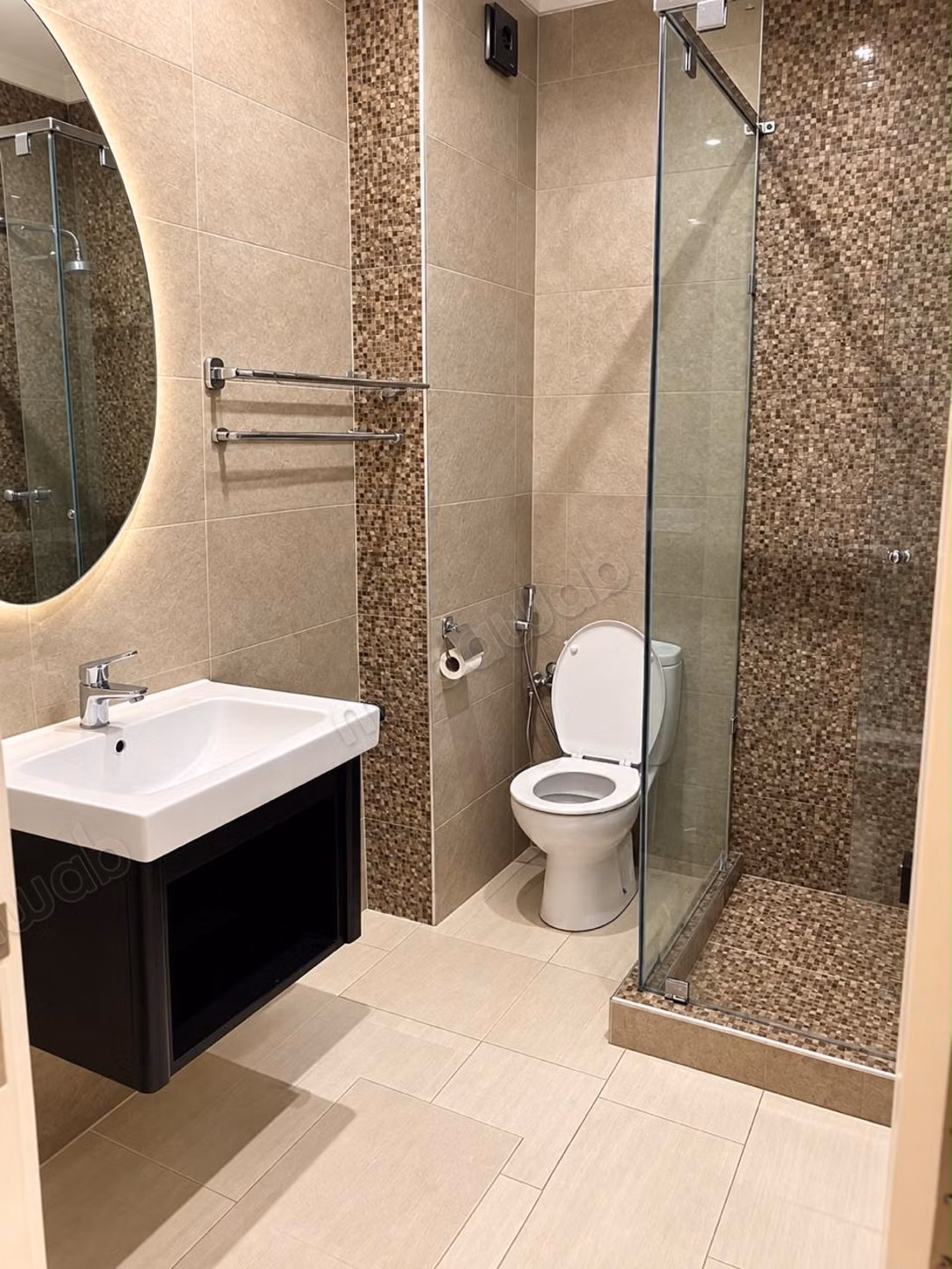 Location d'un appartement vide à Bourgogne Ouest. 2 chambres agréables. Avec ascenseur et terrasse