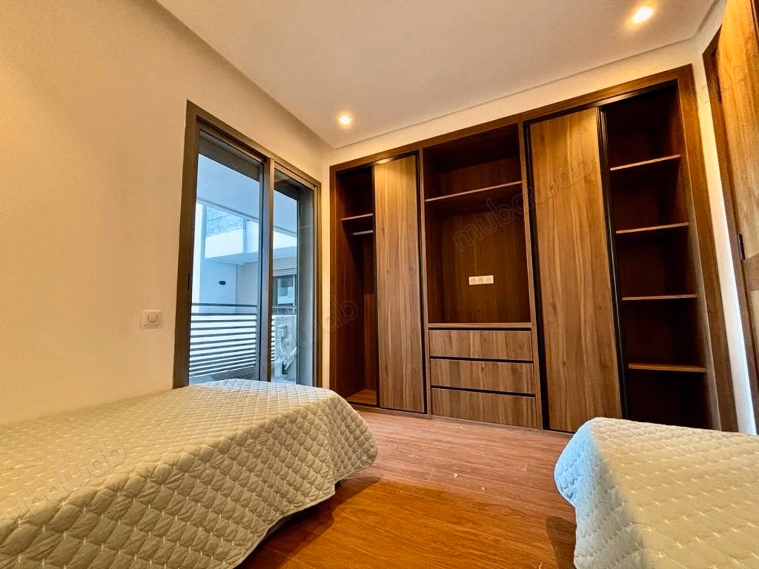 À louer – magnifique appartement meublé à cfc, résidence de standing avec piscines