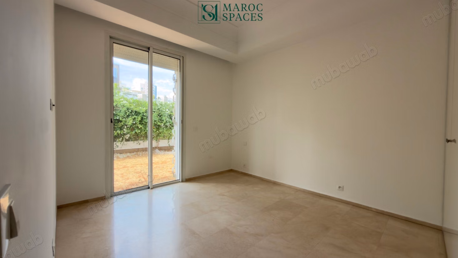Appartement 3 chambres à louer avec jardin 200m²