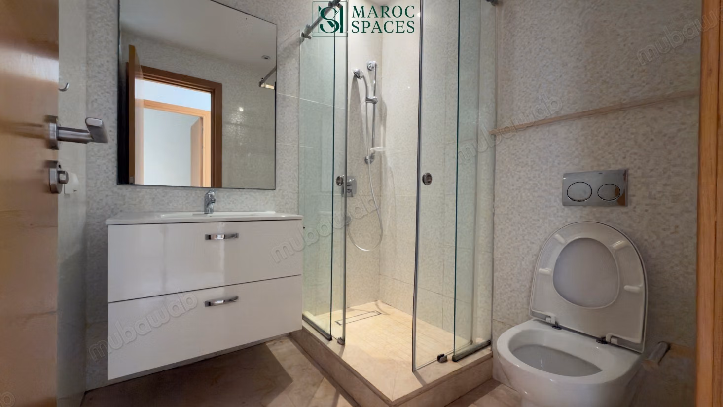 Appartement 3 chambres à louer avec jardin 200m²