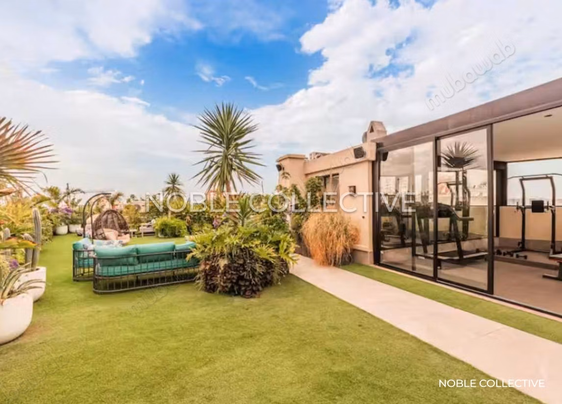 Studio for sale in the Golden Triangle - Claridge