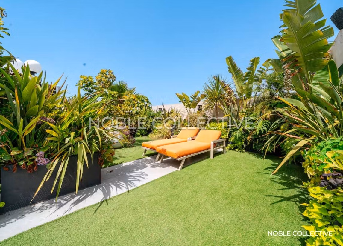 Studio for sale in the Golden Triangle - Claridge