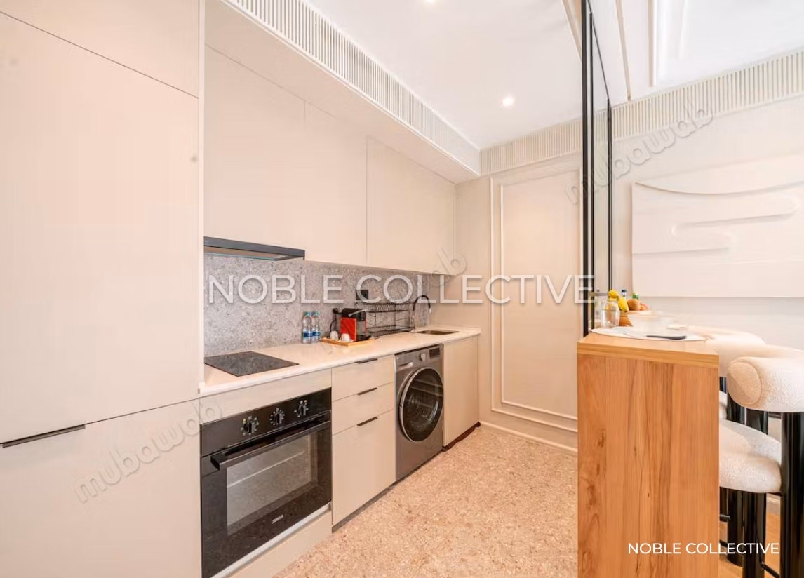 Studio for sale in the Golden Triangle - Claridge