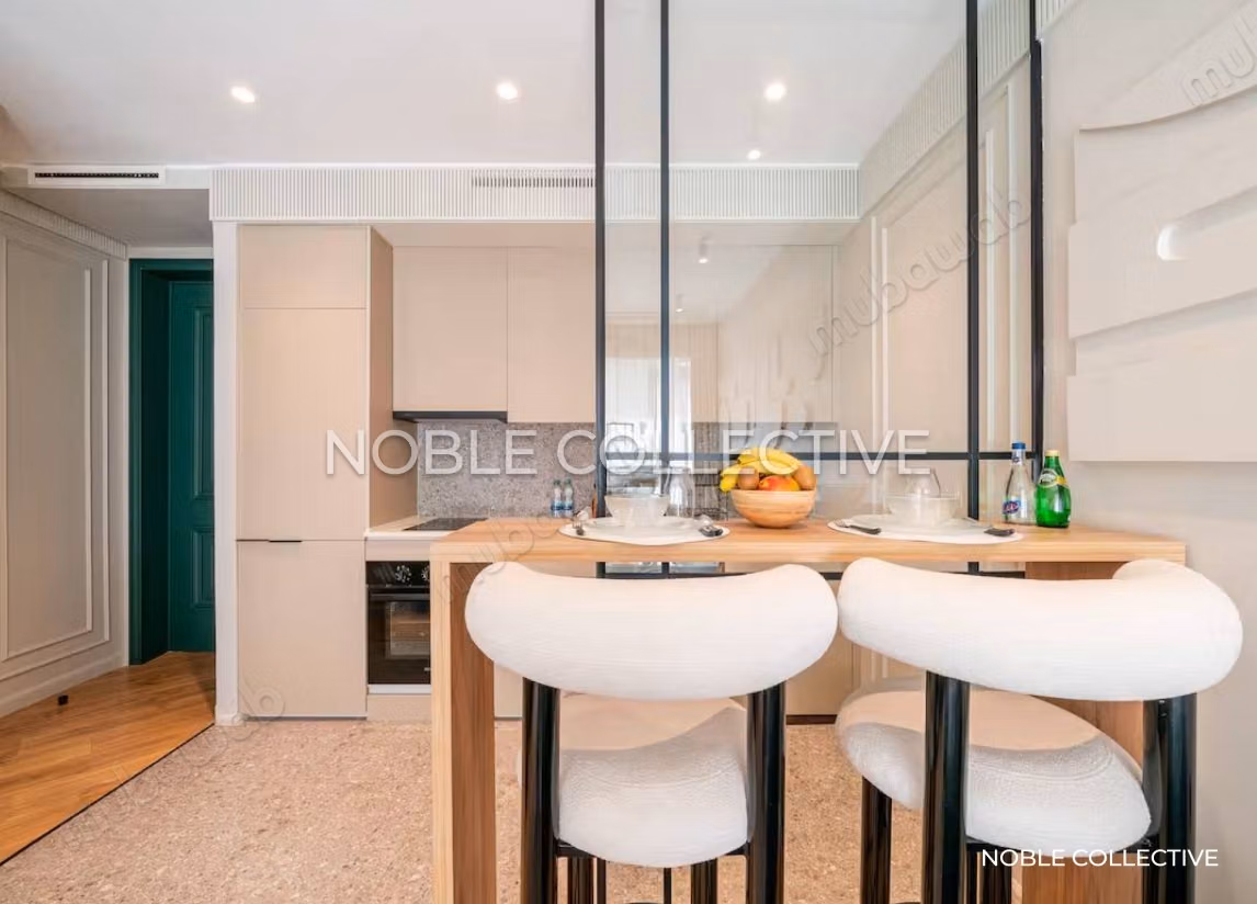 Studio for sale in the Golden Triangle - Claridge