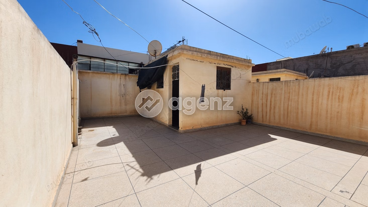 Maison à vendre 90 m², 5 chambres 
Dechira Inezgane 
Ait Melloul