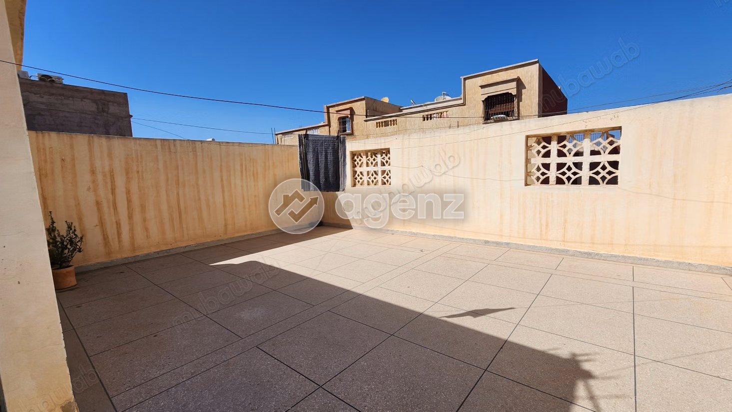 Maison à vendre 90 m², 5 chambres 
Dechira Inezgane 
Ait Melloul