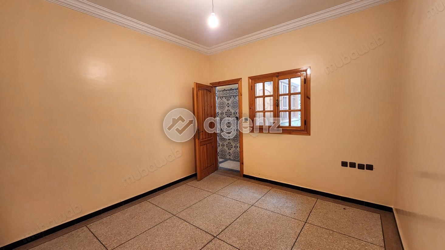 Maison à vendre 90 m², 5 chambres 
Dechira Inezgane 
Ait Melloul