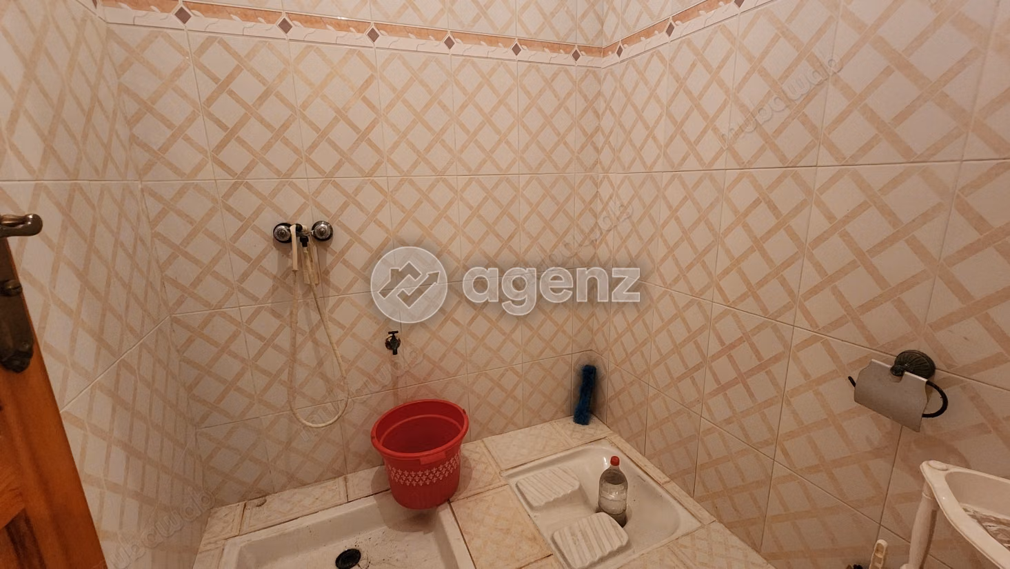 Maison à vendre 90 m², 5 chambres 
Dechira Inezgane 
Ait Melloul