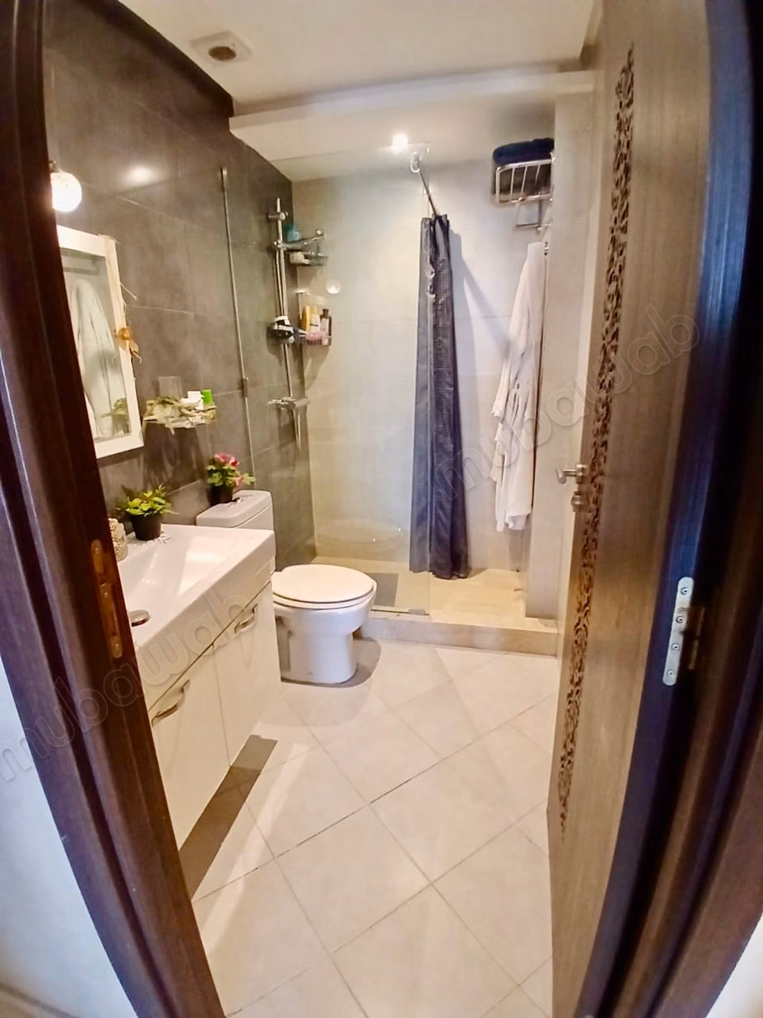 Appartement 87 m² à vendre à Route de Safi à Marrakech. 
2 chambres agréables. 
Meublé