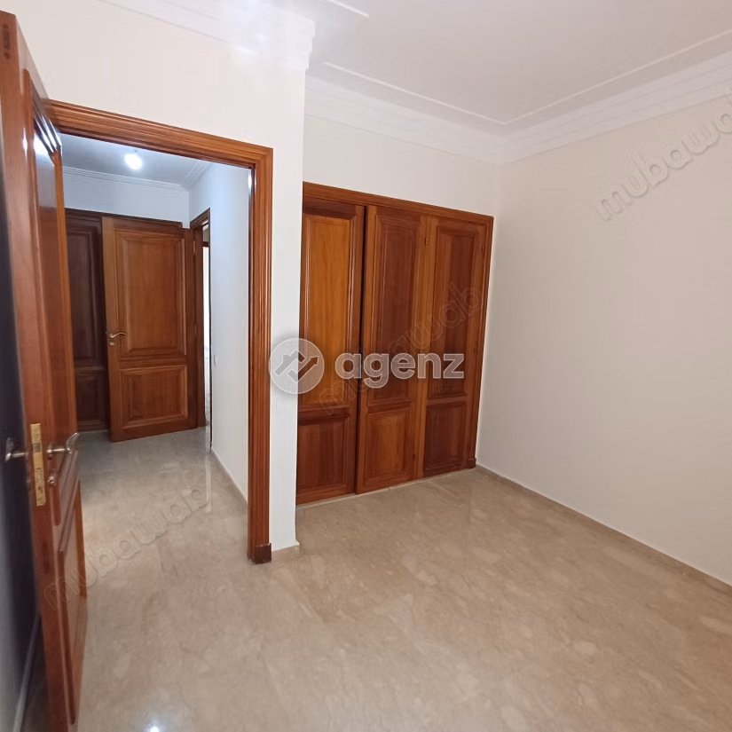 Appartamento in affitto 229 m², 3 camere Maârif Casablanca