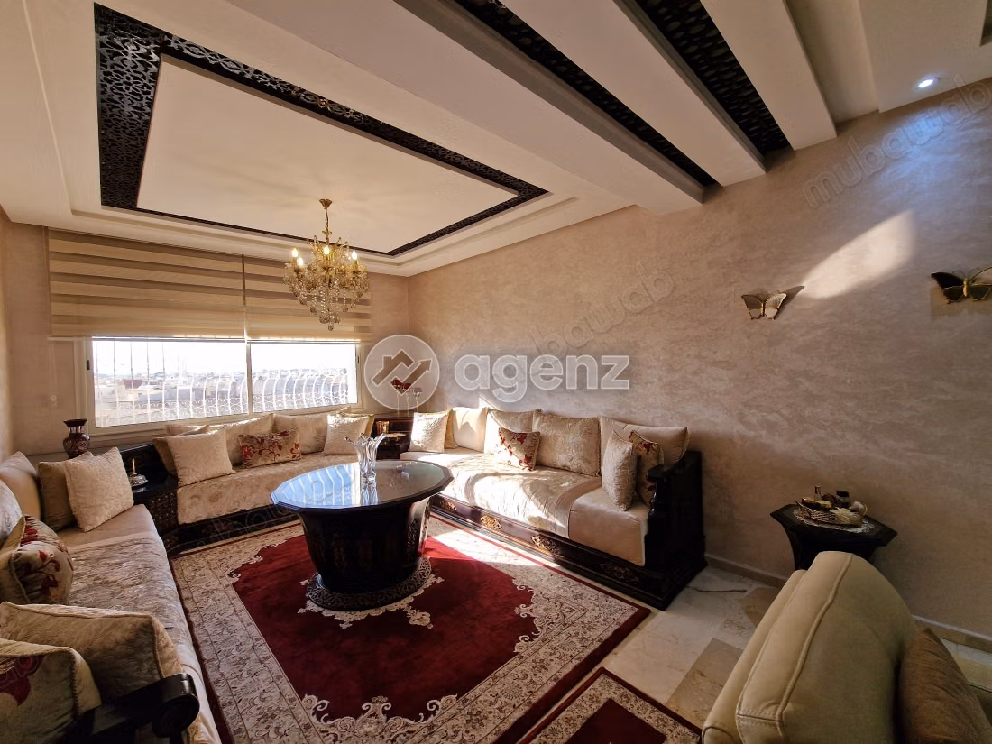 Appartement à vendre 119 m², 3 chambres 
Route immouzer 
Fès