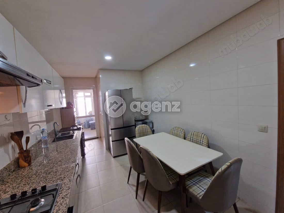 Appartement à vendre 119 m², 3 chambres 
Route immouzer 
Fès